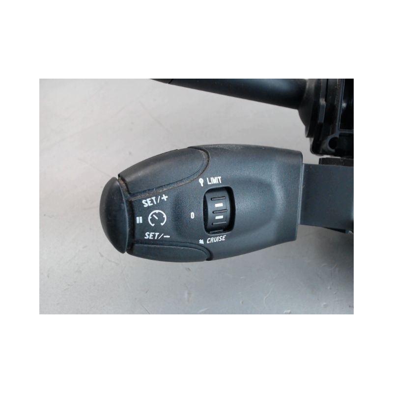 BLOC COMMODOS PEUGEOT 5008
