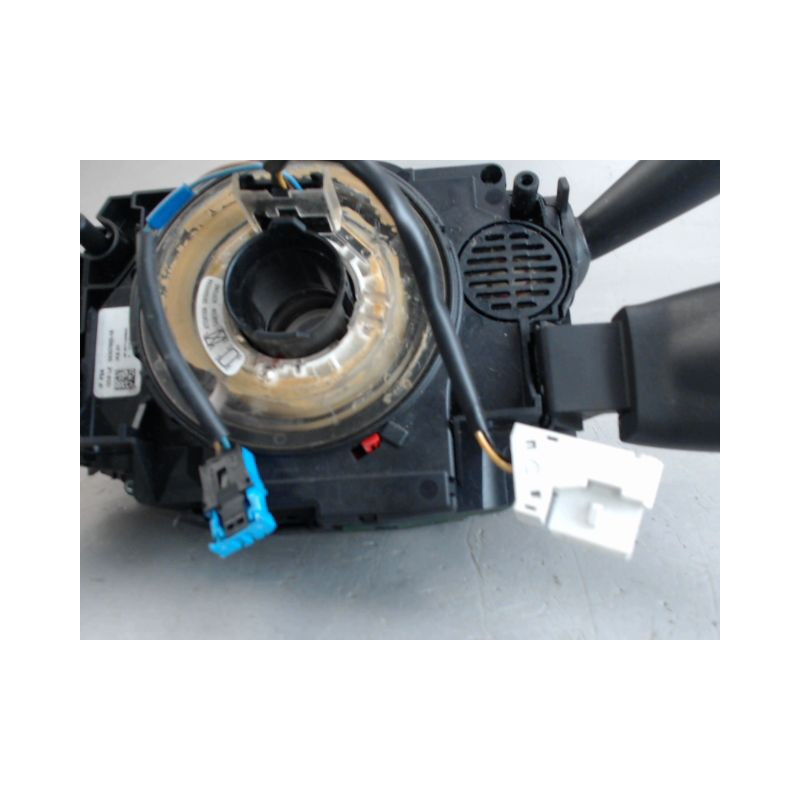 BLOC COMMODOS PEUGEOT 5008