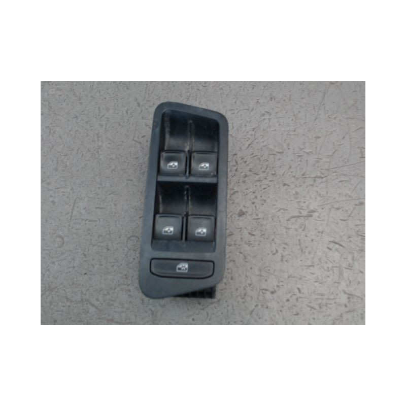 COMMANDE LEVE-GLACE PORTE AVG VOLKSWAGEN GOLF