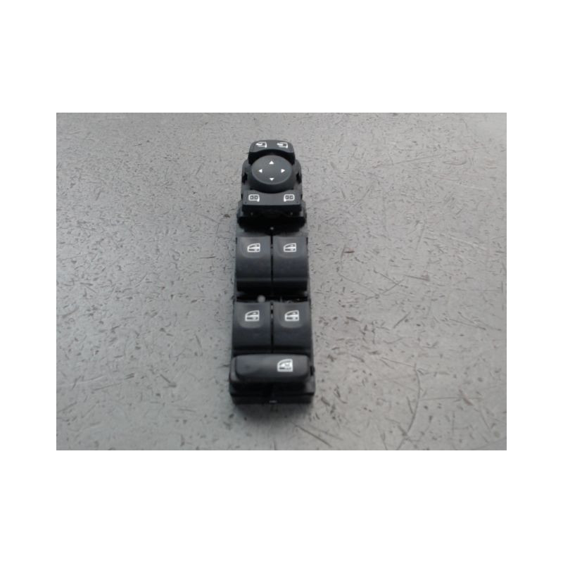 COMMANDE LEVE-GLACE PORTE AVG RENAULT MEGANE