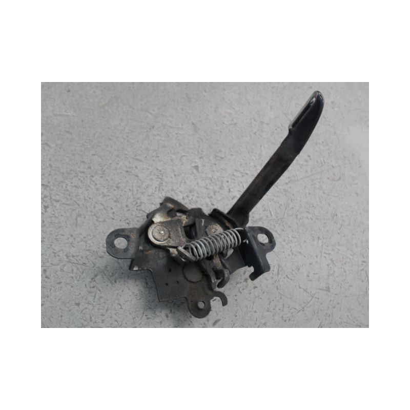 SERRURE CAPOT TOYOTA YARIS