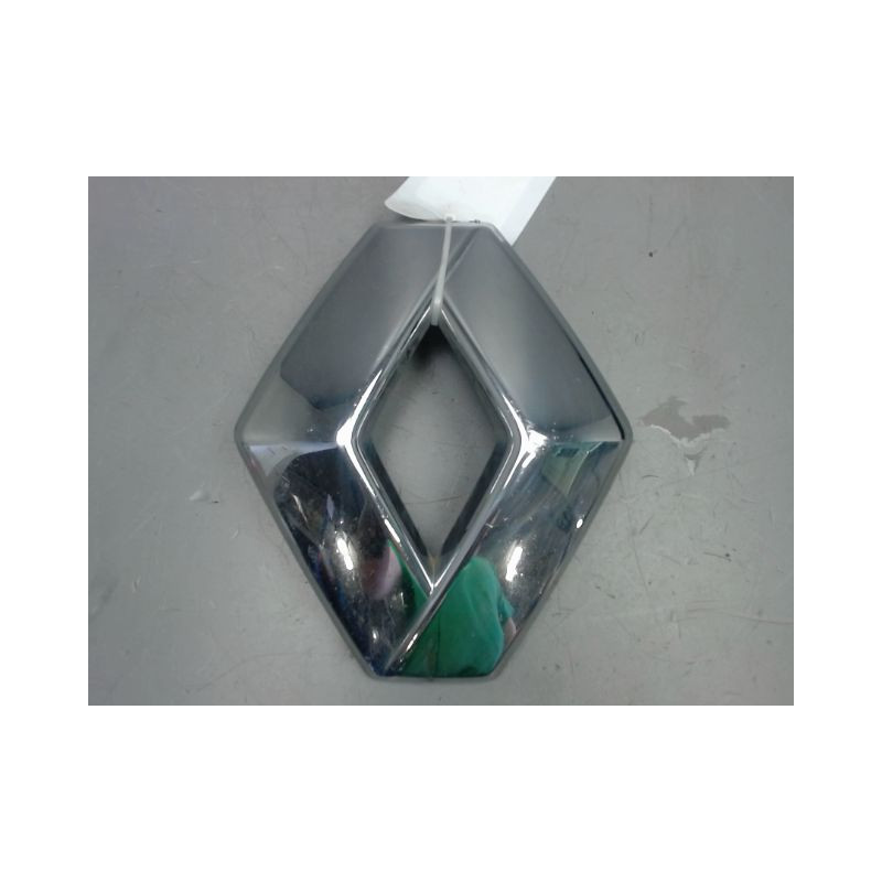 SIGLE CALANDRE RENAULT MEGANE