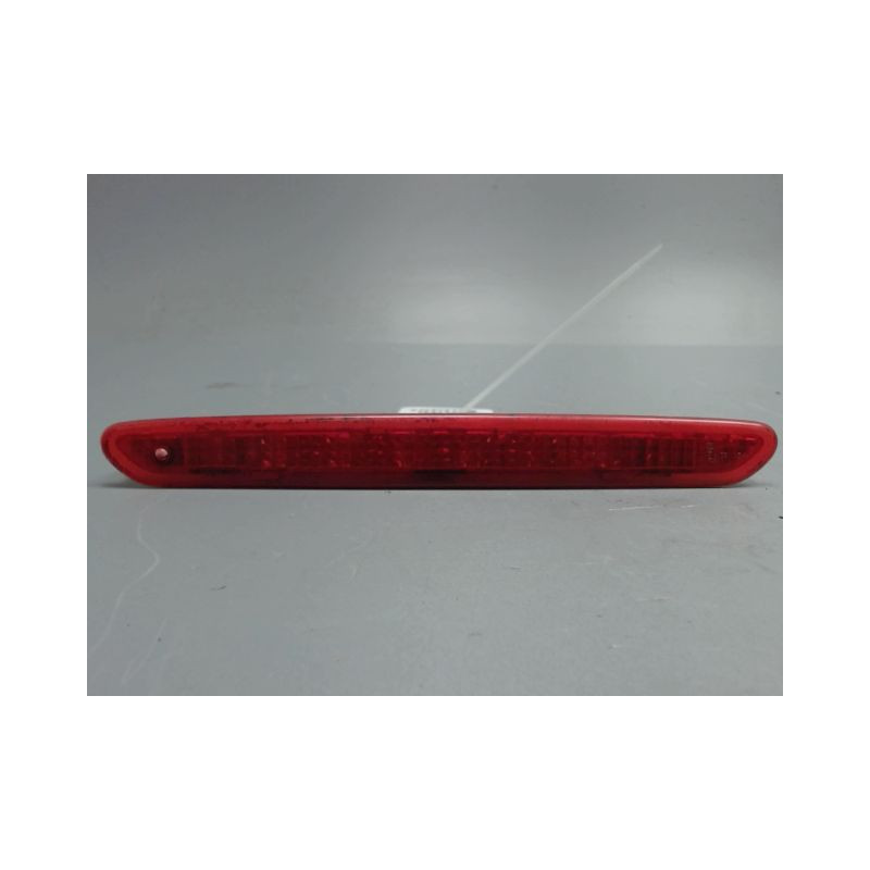 FEUX STOP SUPPLEMENTAIRE FIAT GRANDE PUNTO 2005-