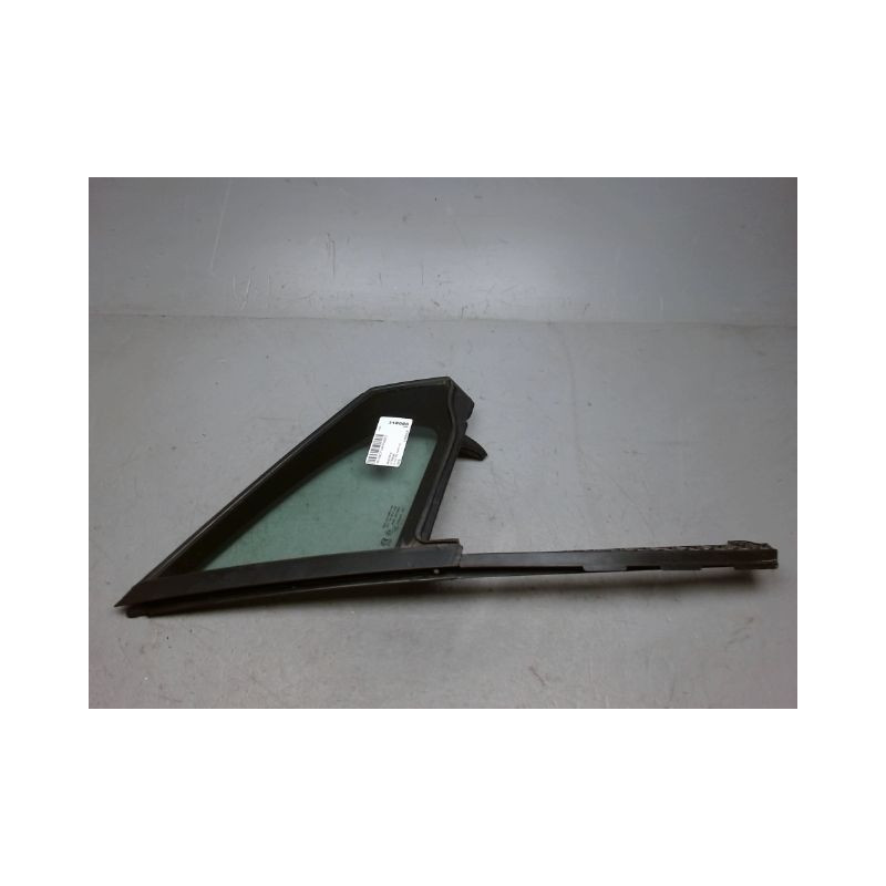 GLACE FIXE PORTE AVD PEUGEOT 208 PHASE 2 ESSENCE