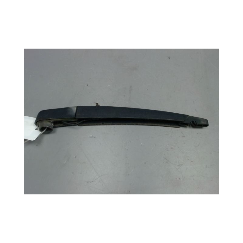 BRAS ESSUIE-GLACE ARRIERE KIA VENGA