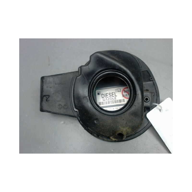 VOLET DE TRAPPE CARBURANT SEAT IBIZA 4 PHASE 2 DIESEL