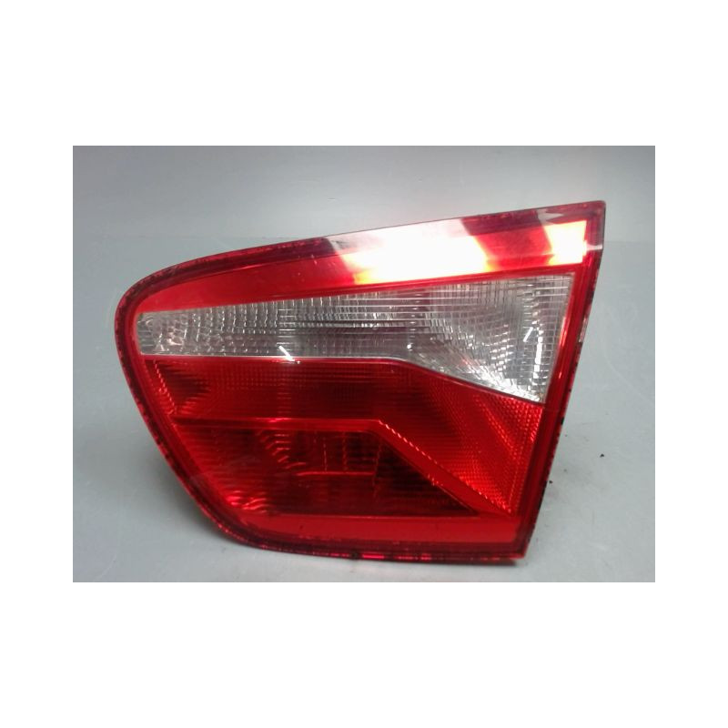 FEU ARRIERE INTERIEUR DROIT SEAT IBIZA 4 PHASE 2 DIESEL
