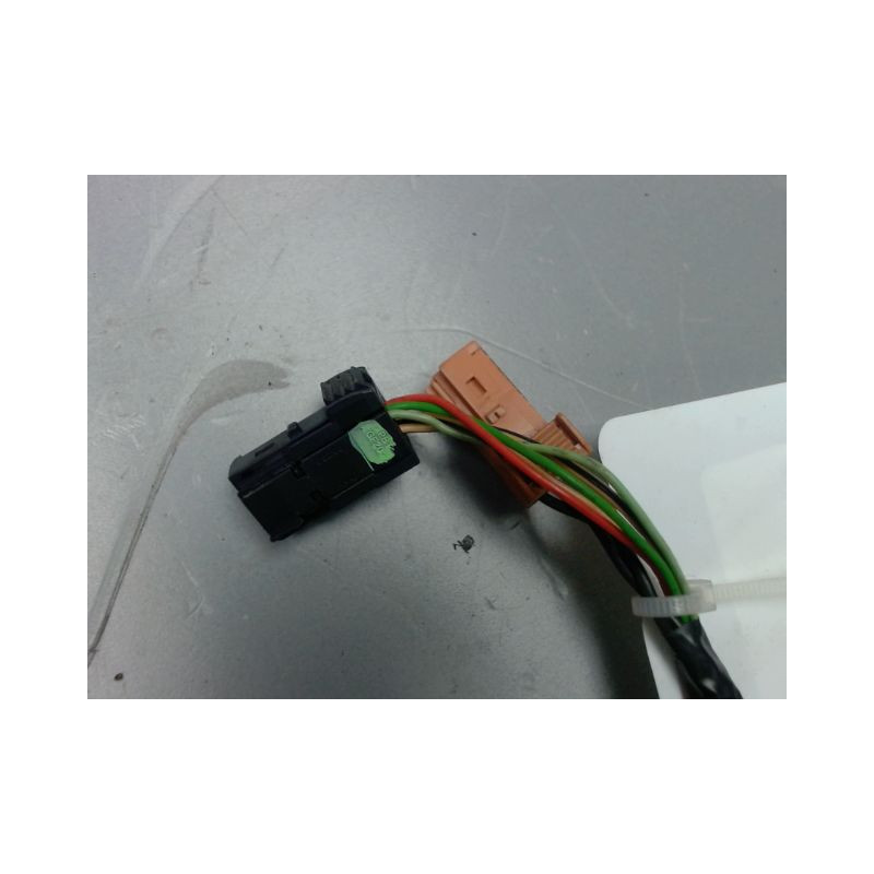 RETROVISEUR EXTERIEUR ELECTRIQUE DROIT CITROEN DS3 PHASE 1 1.6 HDI - 8V TURBO
