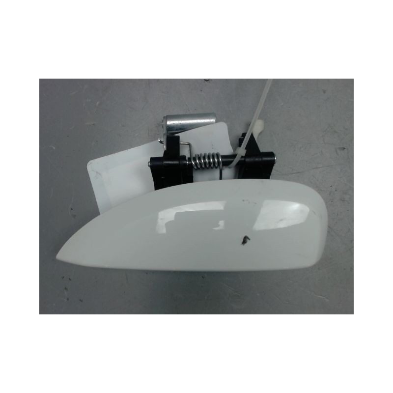 POIGNEE EXTERIEURE PORTE AVANT GAUCHE DACIA SPRING