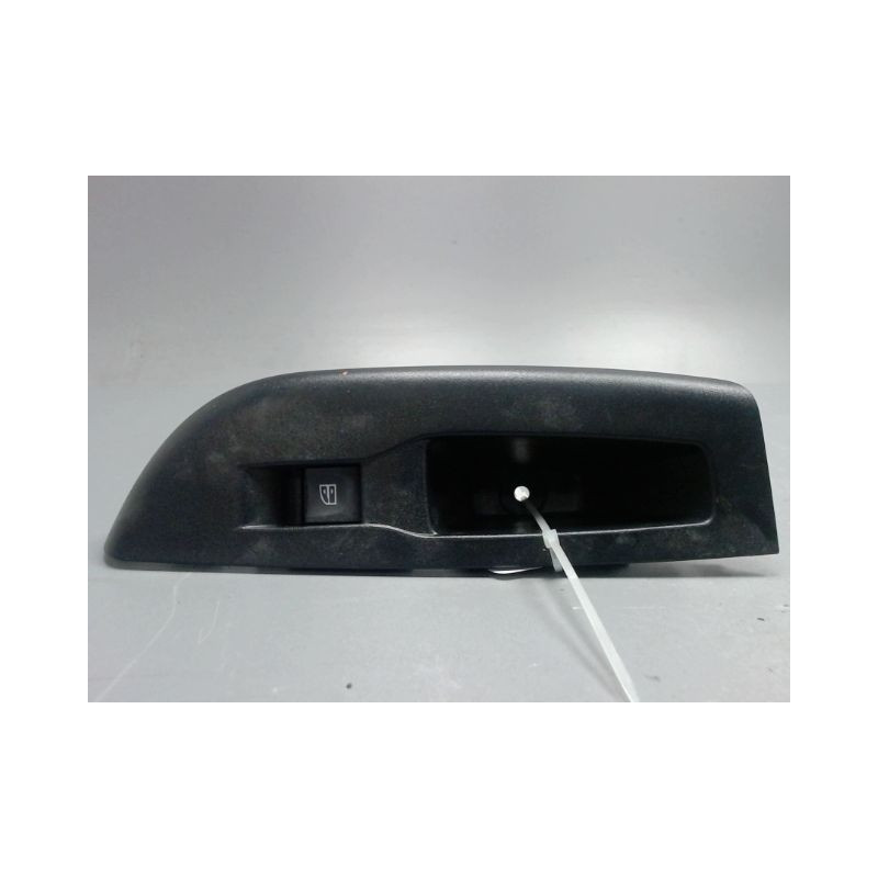 COMMANDE LEVE-GLACE PORTE ARG DACIA SPRING