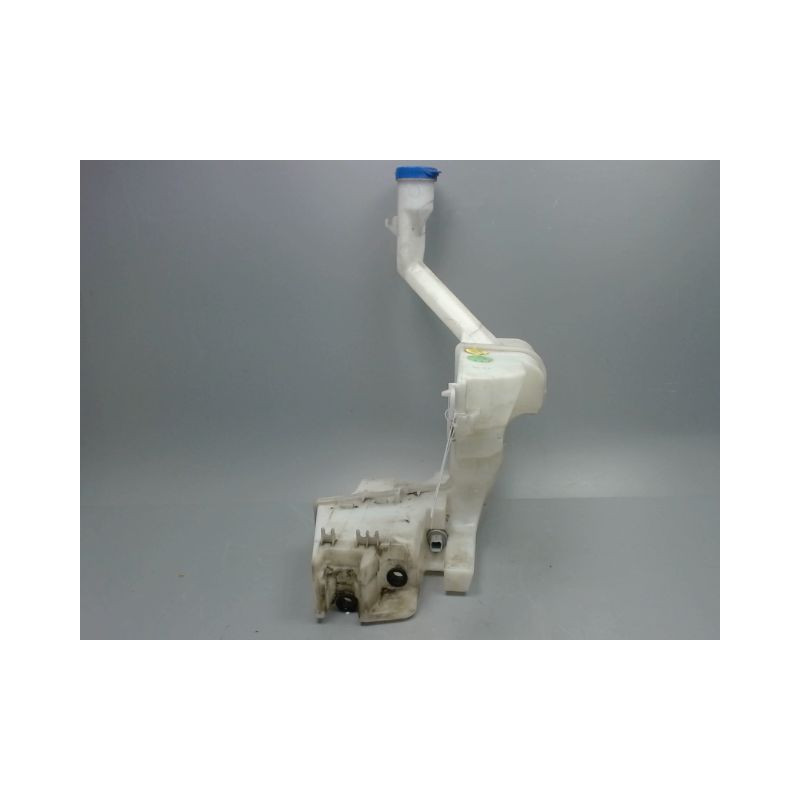 RESERVOIR LAVE-GLACE AVANT PEUGEOT 508