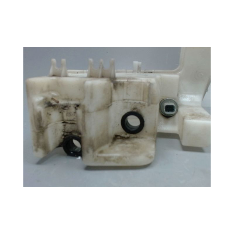 RESERVOIR LAVE-GLACE AVANT PEUGEOT 508