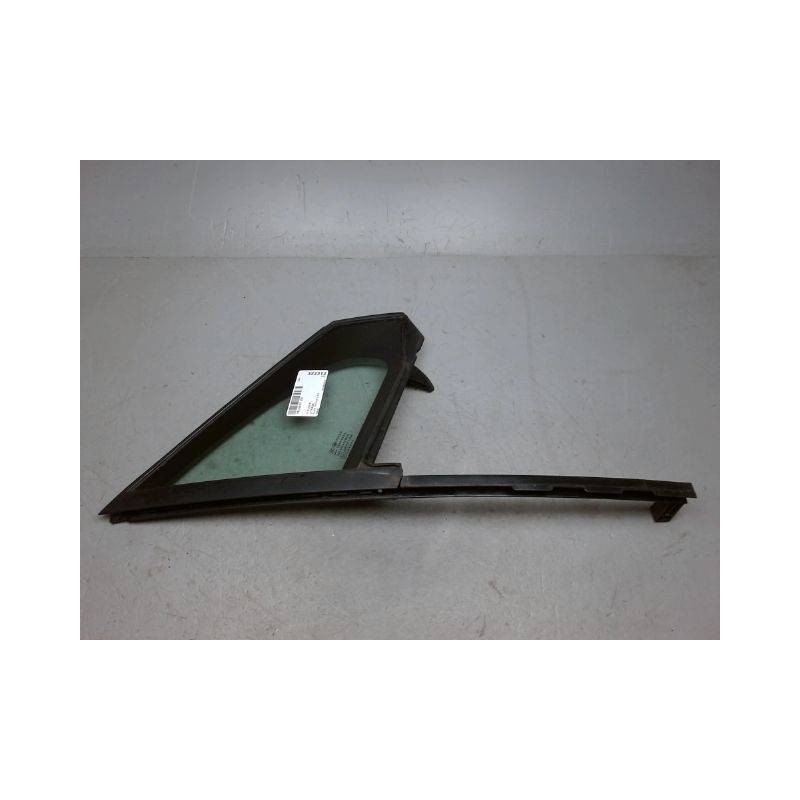 GLACE FIXE PORTE AVD PEUGEOT 208