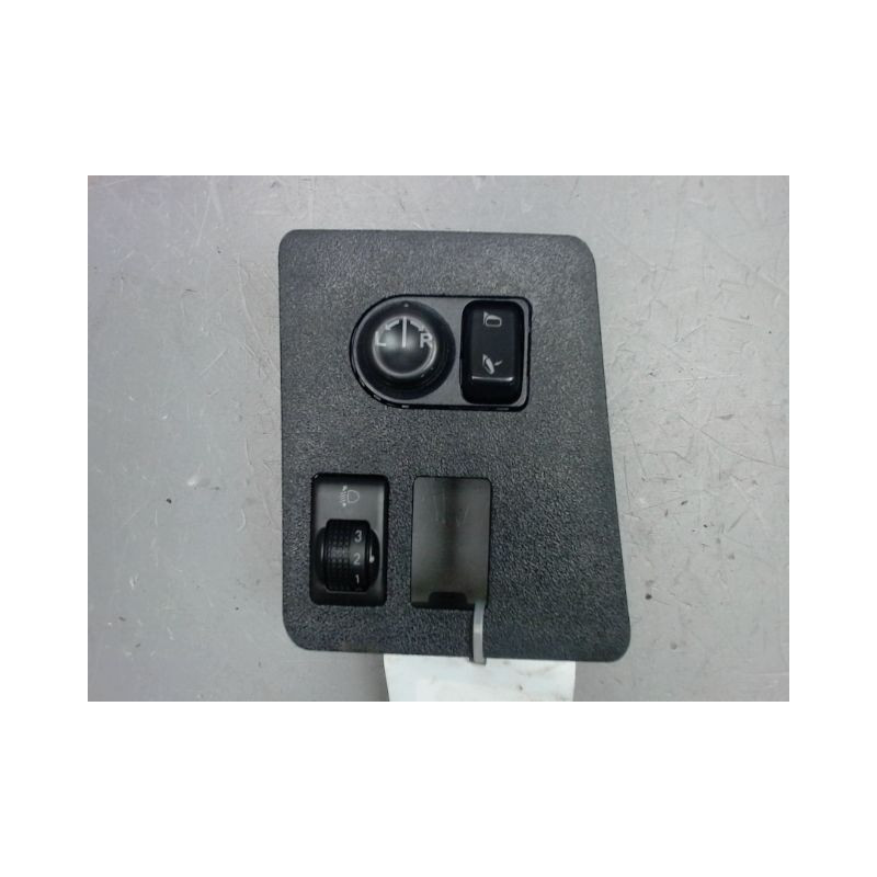COMMANDE RETROVISSEUR EXTERIEUR ELECTRIQUE NISSAN QASHQAI