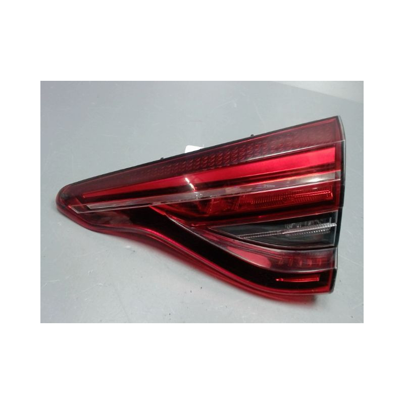 FEU ARRIERE INTERIEUR DROIT RENAULT CLIO 5  DIESEL