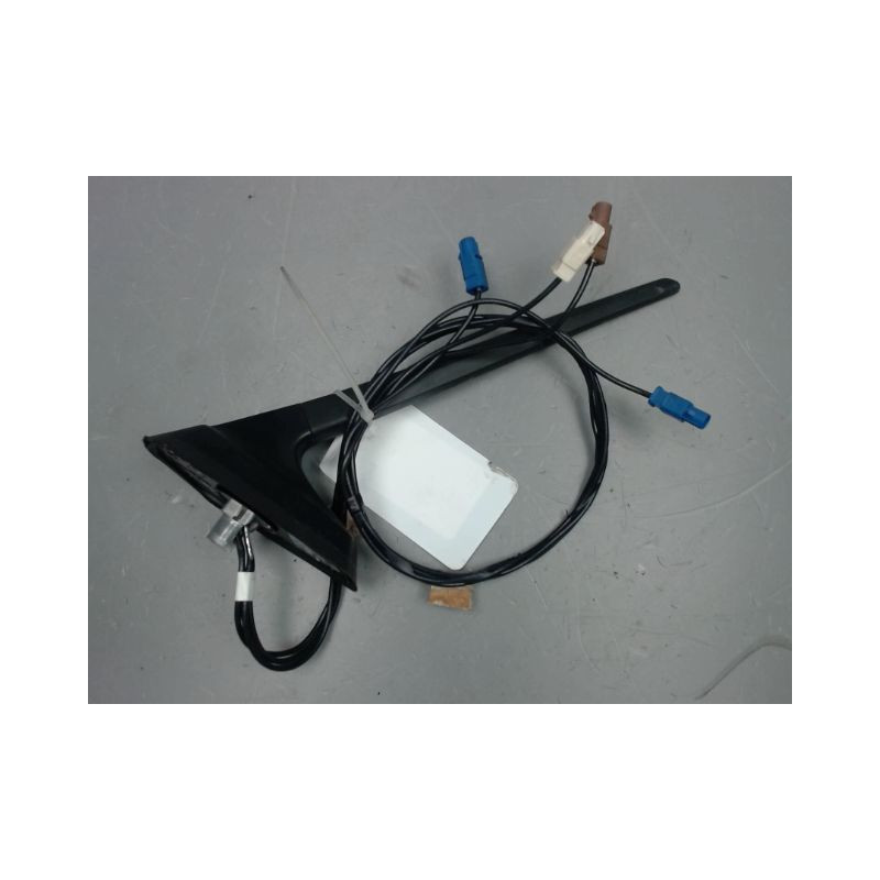 ANTENNE RADIO RENAULT CLIO 5  DIESEL