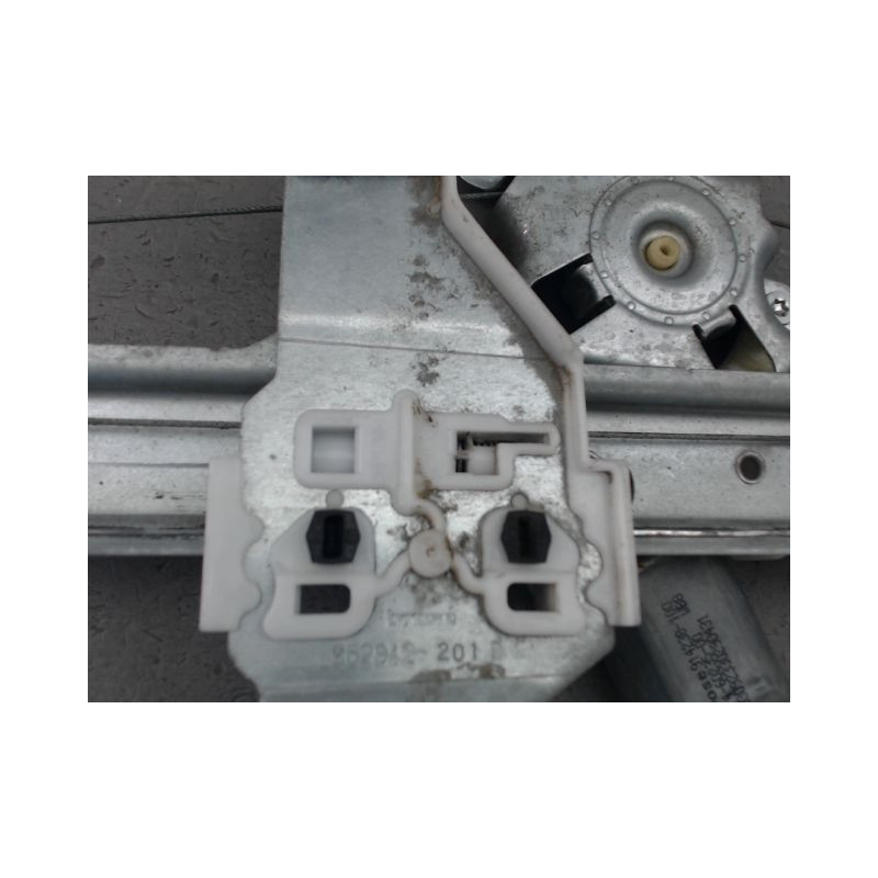 MECANISME LEVE-GLACE AVANT GAUCHE PEUGEOT 5008