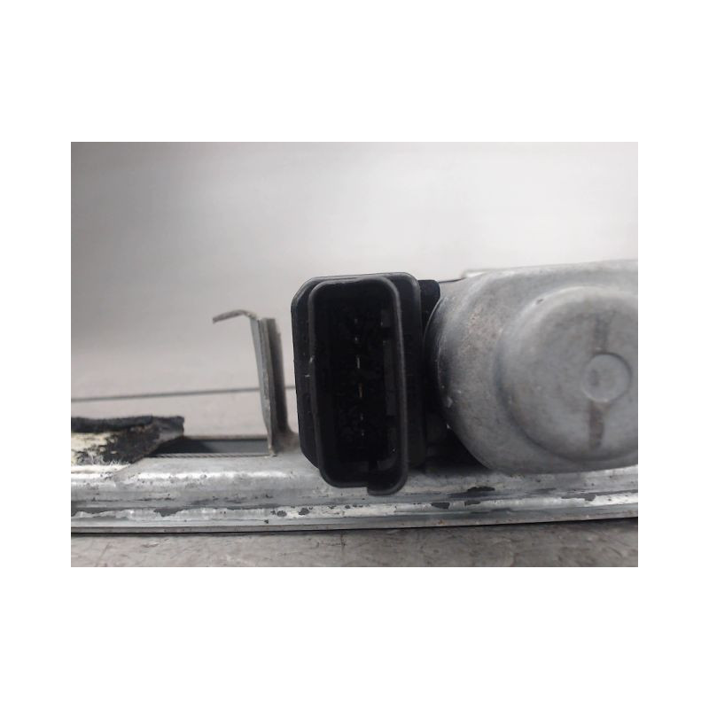 MECANISME LEVE-GLACE ARRIERE DROIT RENAULT MEGANE