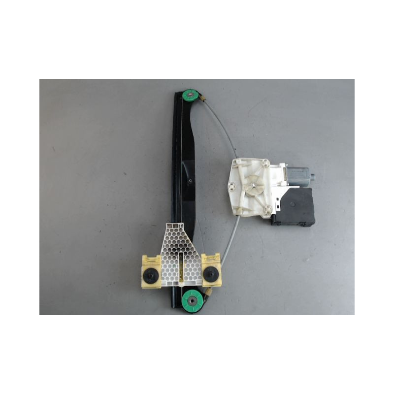 MECANISME LEVE-GLACE ARRIERE GAUCHE AUDI A3