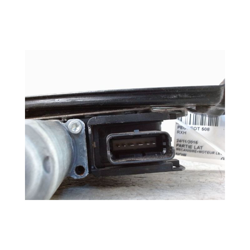 MECANISME+MOTEUR LEVE-GLACE ARRIERE DROIT PEUGEOT 508