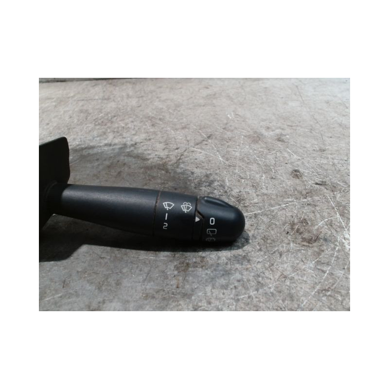 COMMANDE ESSUIE GLACE RENAULT CLIO