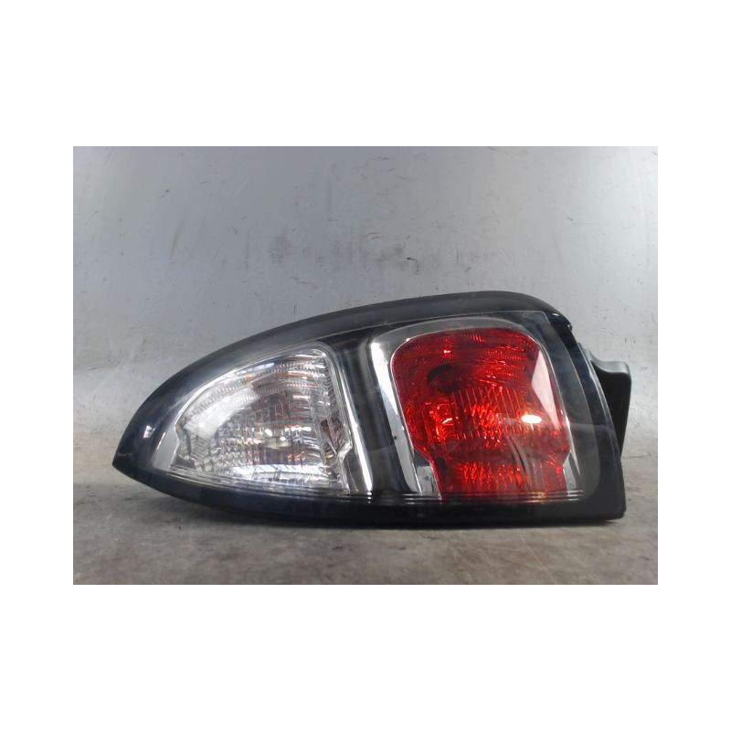 FEU ARRIERE DROIT CITROEN C3 PICASSO 2008-