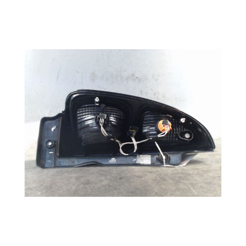 FEU ARRIERE DROIT CITROEN C3 PICASSO 2008-