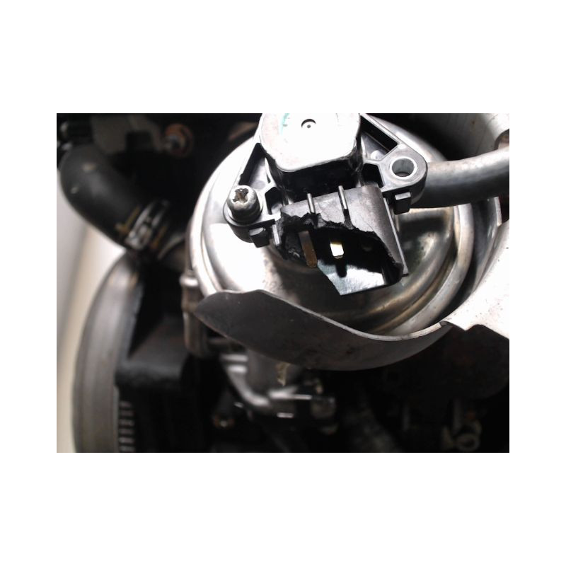 MOTEUR DIESEL CITROEN C4 04-08 2.0 HDi
