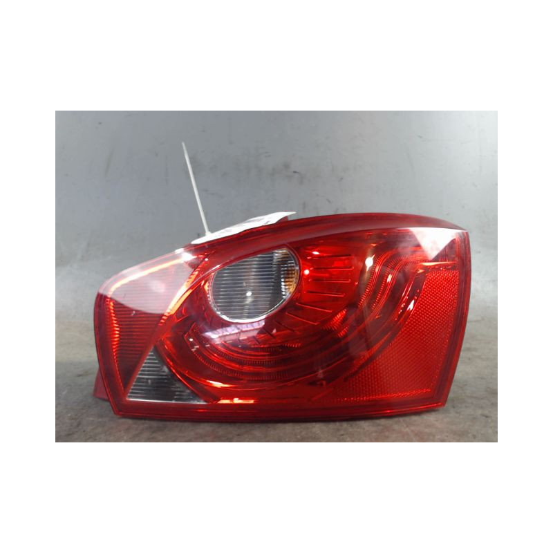 FEU ARRIERE DROIT SEAT IBIZA 2008-