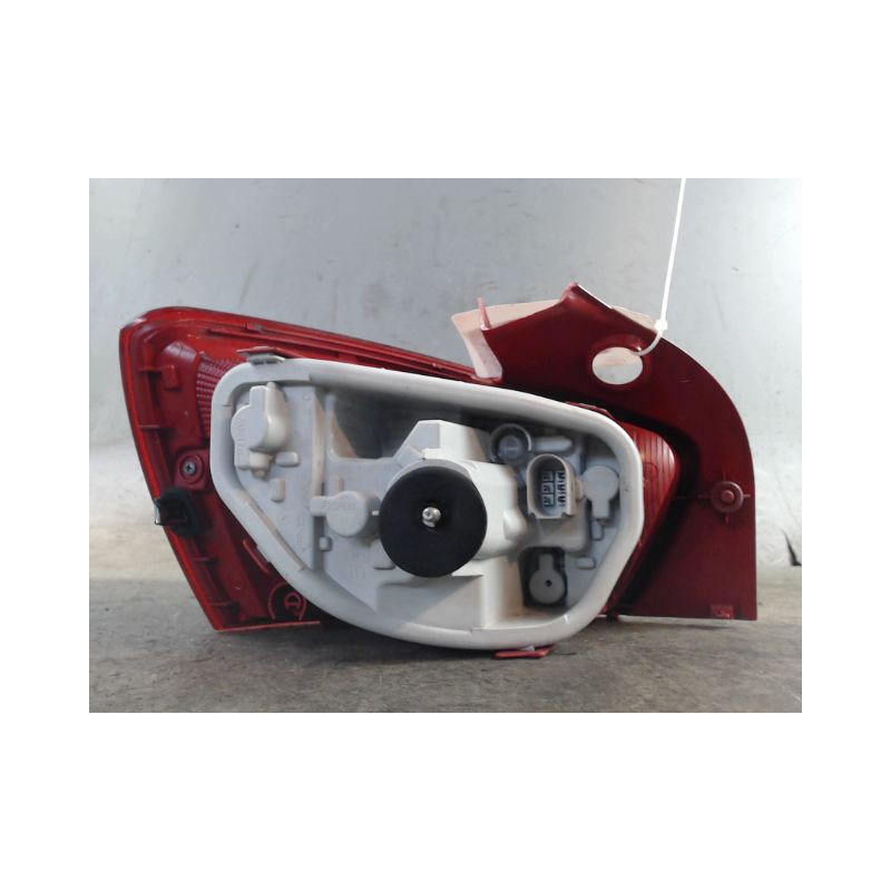 FEU ARRIERE DROIT SEAT IBIZA 2008-
