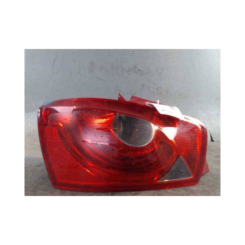 FEU ARRIERE GAUCHE  SEAT IBIZA 2008-