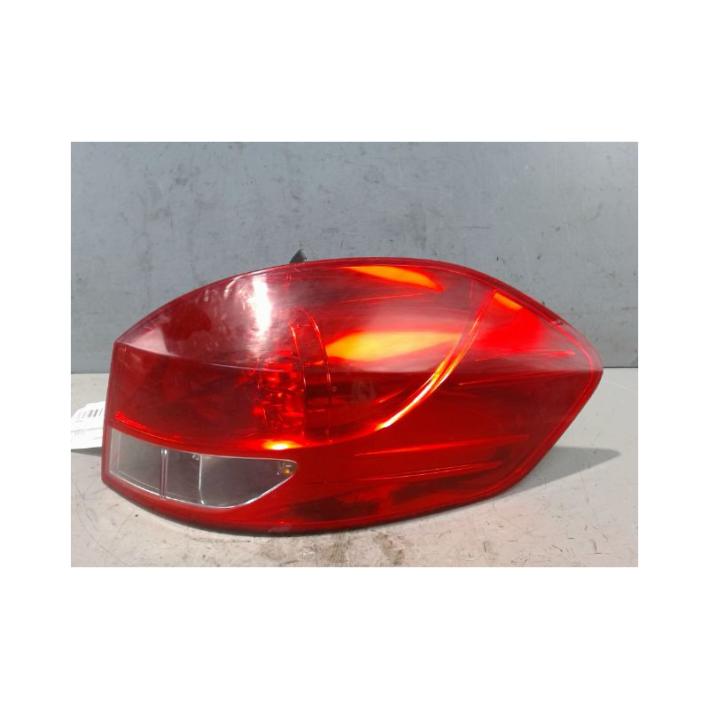 FEU ARRIERE DROIT RENAULT CLIO III ESTATE 2008-