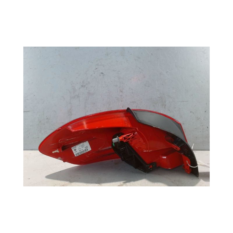 FEU ARRIERE DROIT RENAULT CLIO III ESTATE 2008-