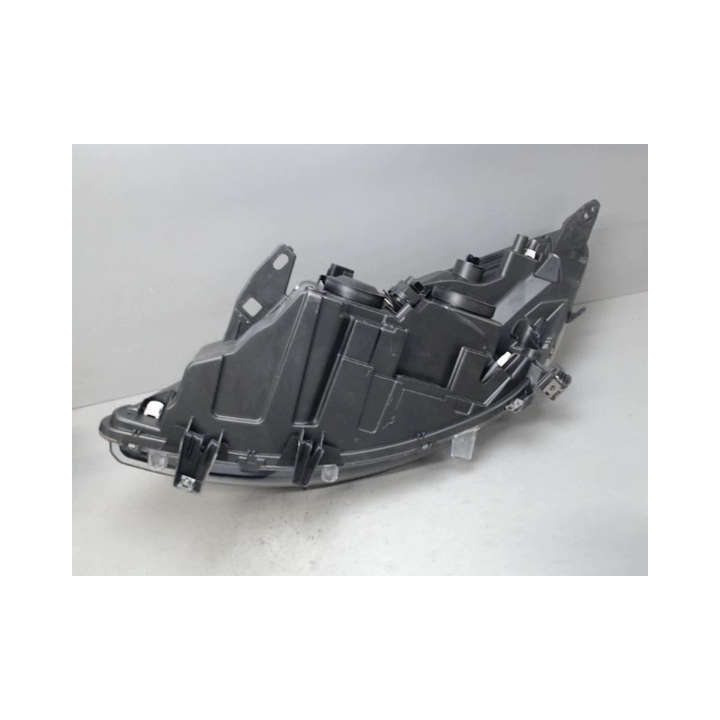 PHARE DROIT RENAULT MEGANE