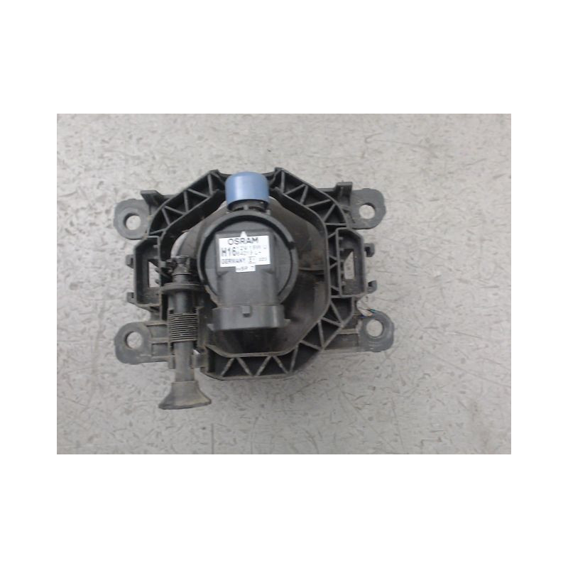 PHARE ANTIBROUILLARD AVANT DROIT RENAULT MEGANE