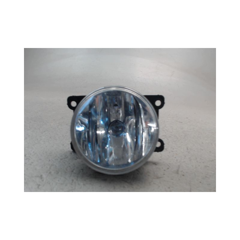 PHARE ANTIBROUILLARD AVANT DROIT PEUGEOT 2008