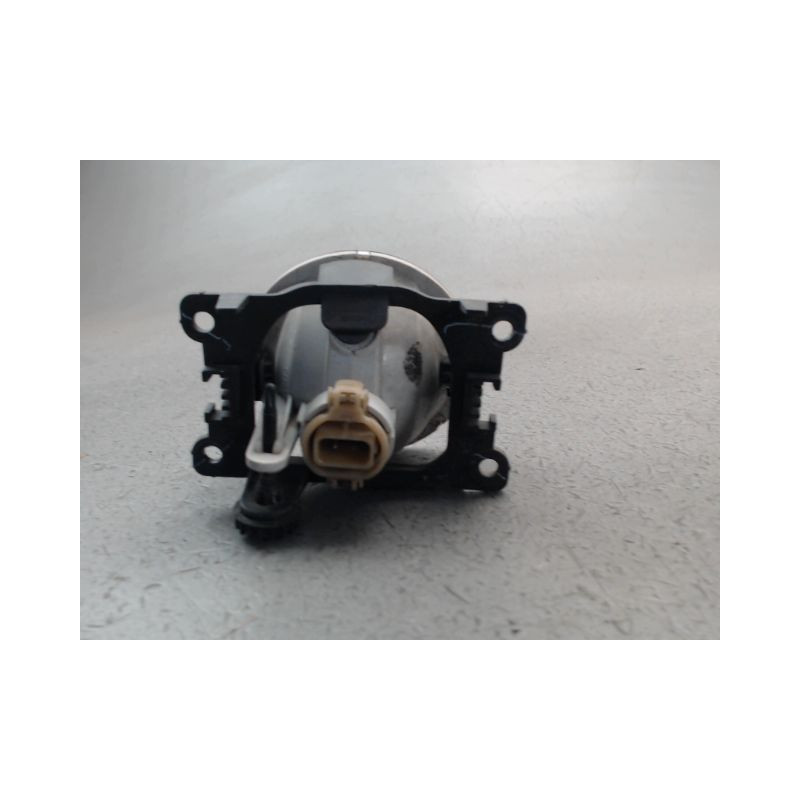 PHARE ANTIBROUILLARD AVANT DROIT PEUGEOT 2008