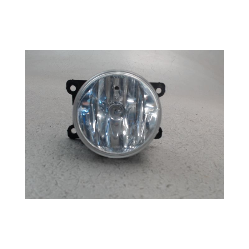 PHARE ANTIBROUILLARD AVANT GAUCHE PEUGEOT 2008