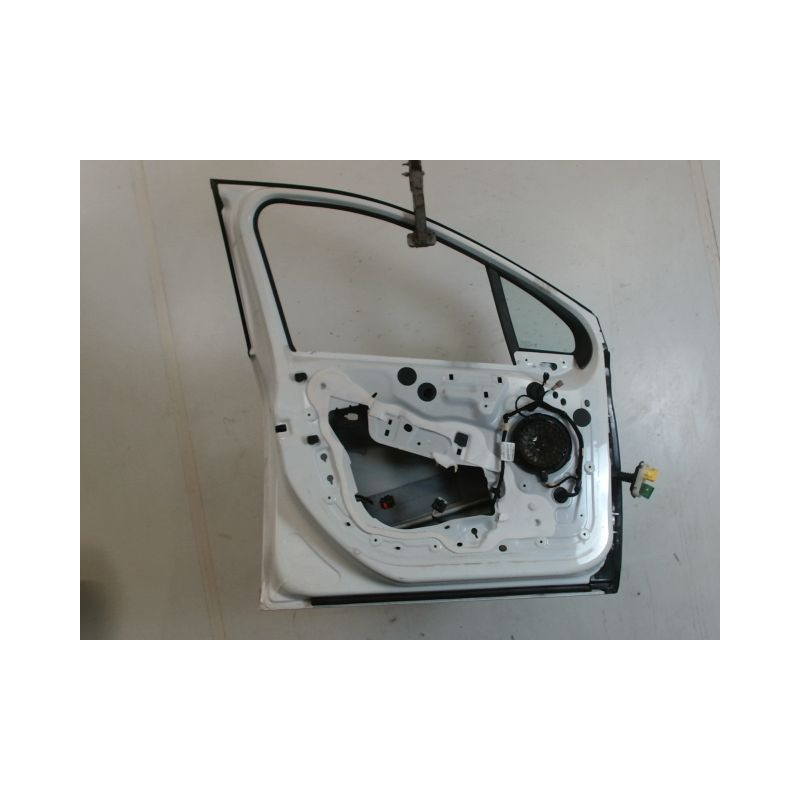 PORTE AVANT GAUCHE PEUGEOT 2008