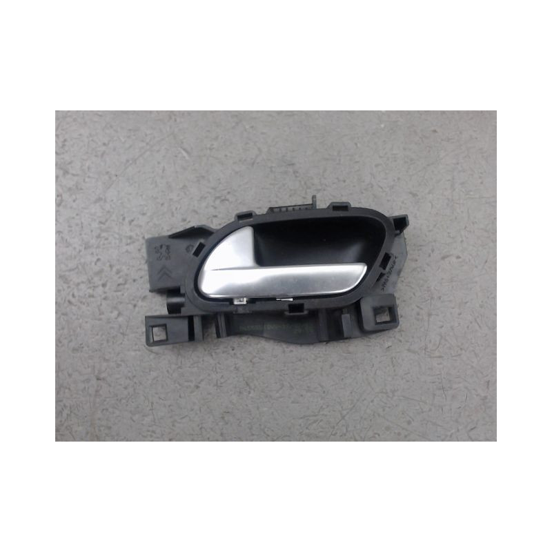 POIGNEE INTERIEURE PORTE AVANT GAUCHE PEUGEOT 208
