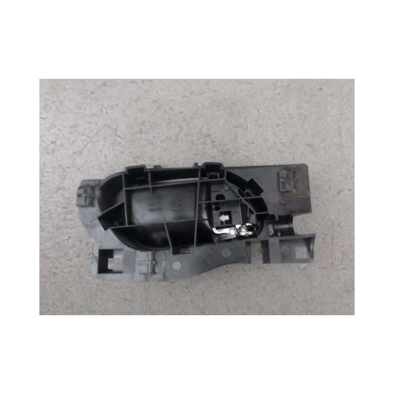 POIGNEE INTERIEURE PORTE AVANT GAUCHE PEUGEOT 208