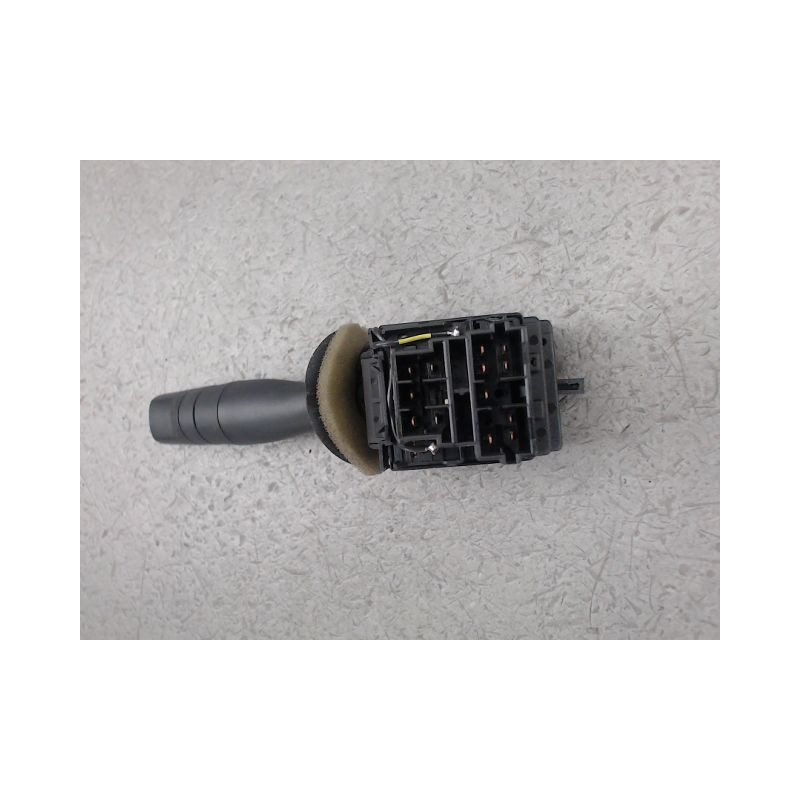 COMMANDE CLIGNOTANT CITROEN SAXO