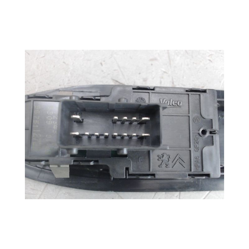 COMMANDE LEVE-GLACE PORTE AVG PEUGEOT 208
