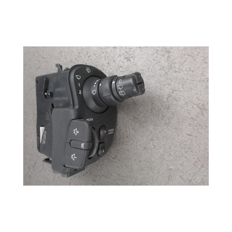 COMMANDE ESSUIE GLACE RENAULT CLIO