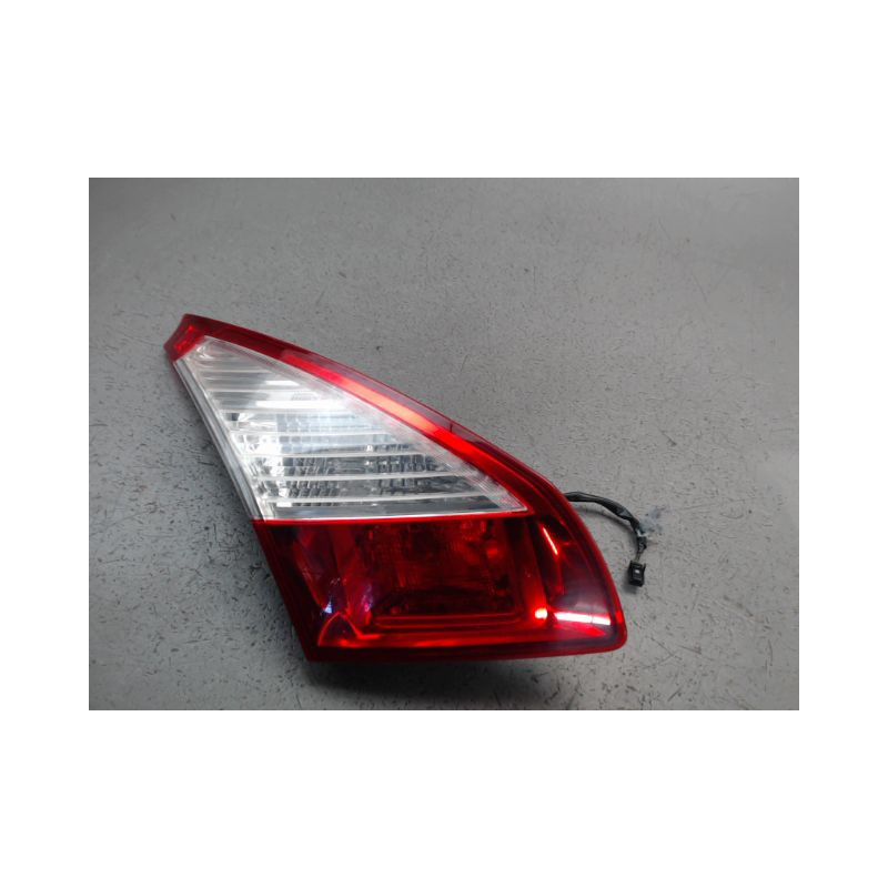FEU ARRIERE INTERIEUR GAUCHE RENAULT MEGANE