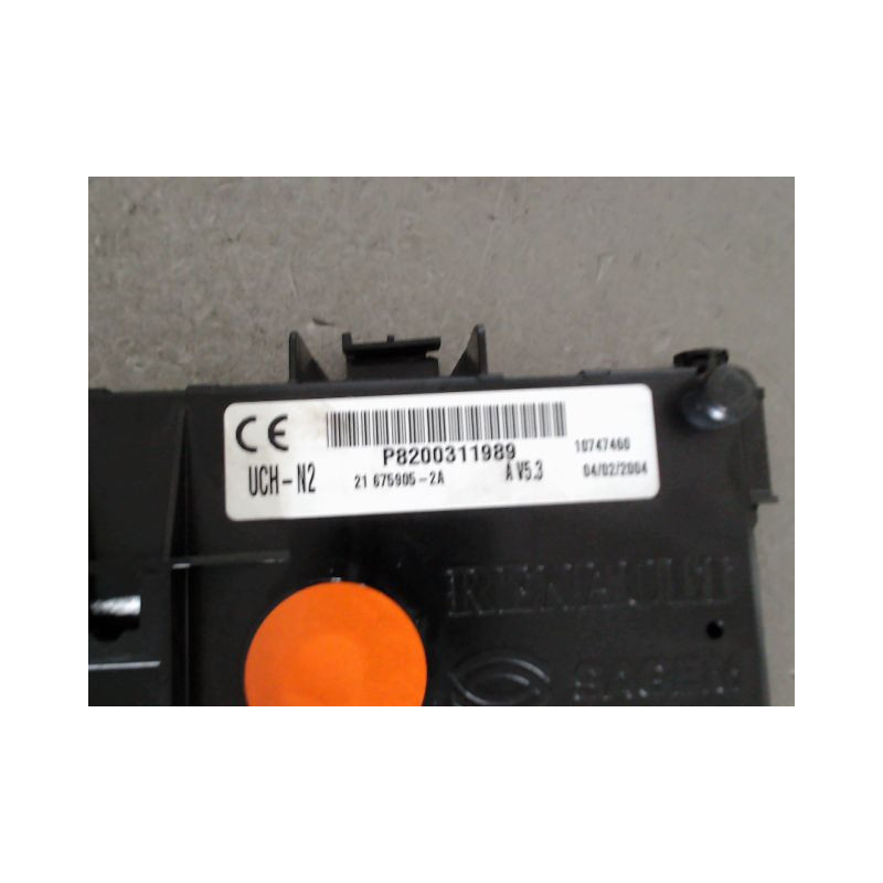 BOITIER GESTION HABITACLE RENAULT CLIO