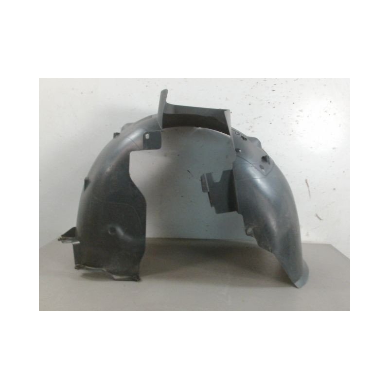 PARE-BOUE AVANT DROIT PEUGEOT 5008