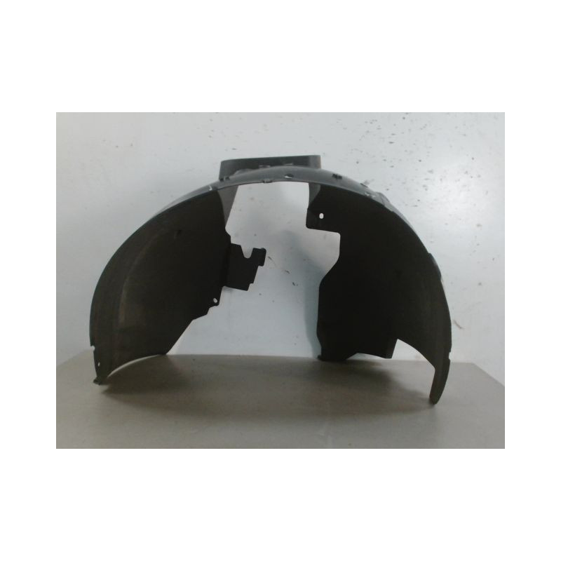 PARE-BOUE AVANT DROIT PEUGEOT 5008