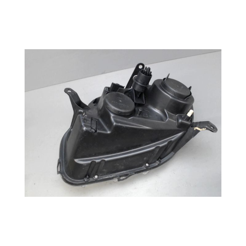 PHARE DROIT DACIA DUSTER