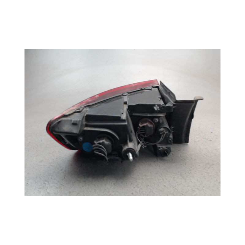 FEU ARRIERE DROIT RENAULT MEGANE